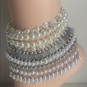 Ankle choker